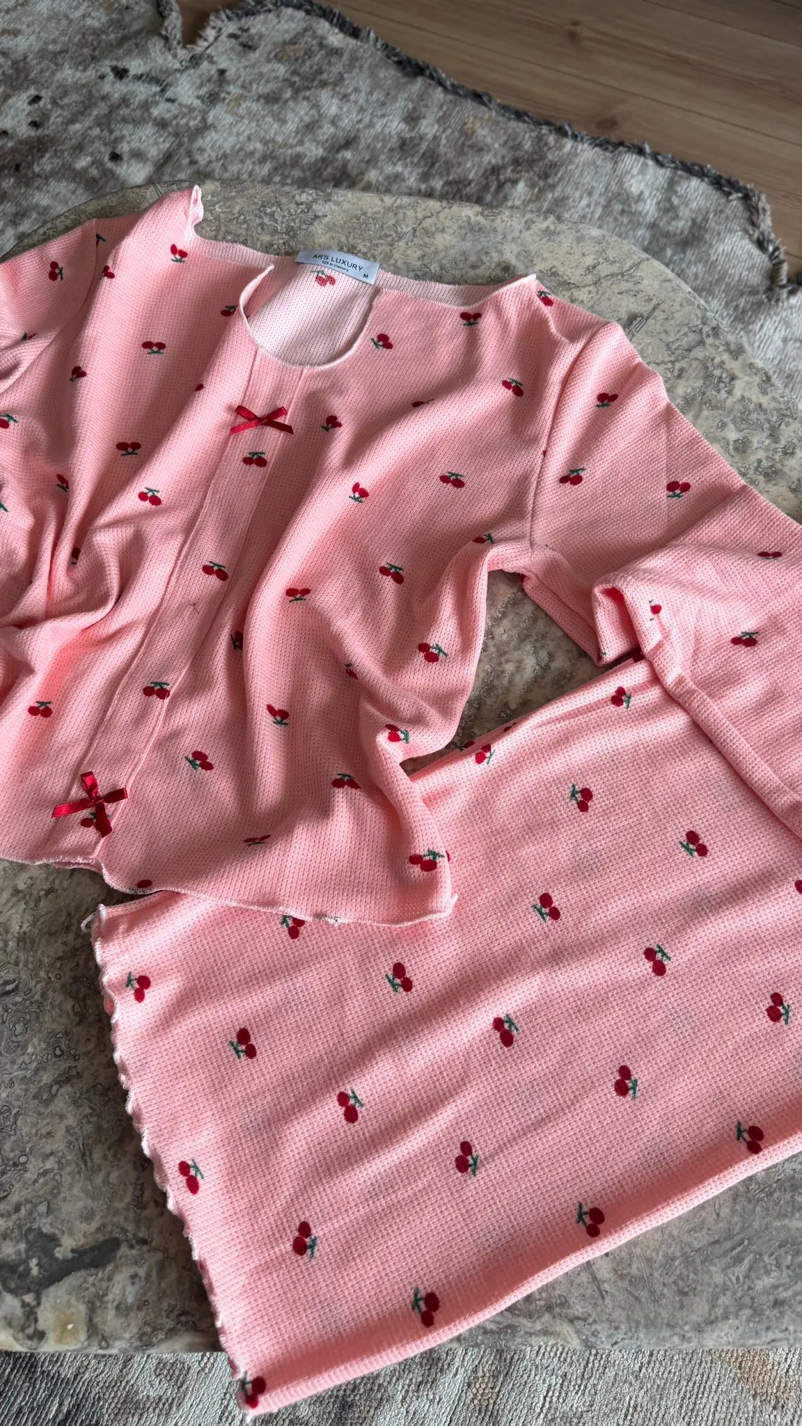 kyra-pembe-2